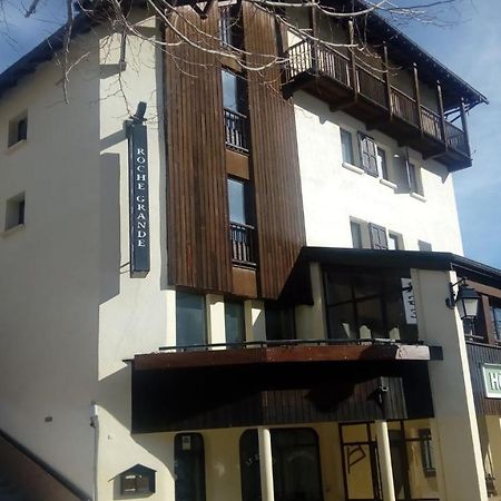 Auberge Roche Grande Entraunes Exteriör bild