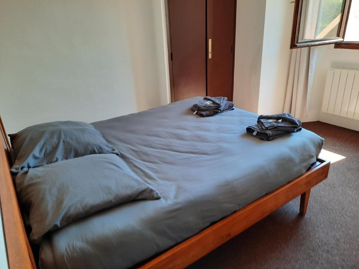 Auberge Roche Grande Entraunes Exteriör bild