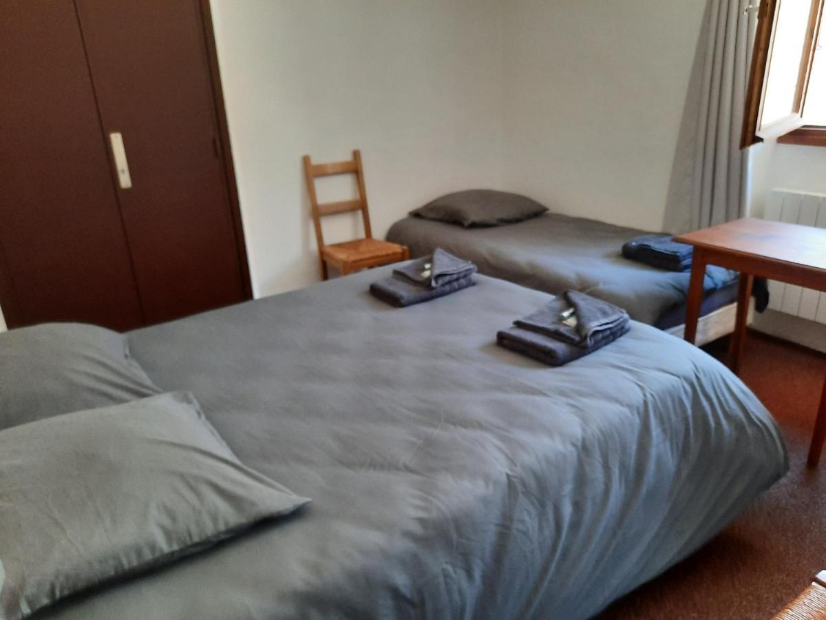 Auberge Roche Grande Entraunes Exteriör bild